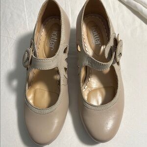 NEW Hotter Mary Jane Vintage Style, Tan, Padded, Comfort, Size 6 US, 4 UK, 37